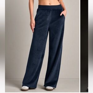 Rhone Plush Sweatpants